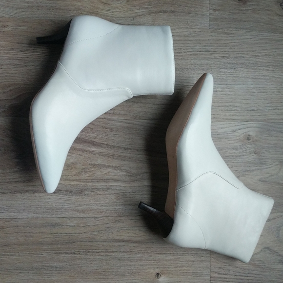 Loeffler Randall Kassidy Leather Booties - Picture 3 of 8